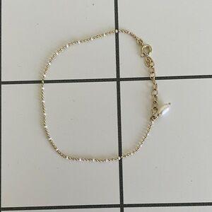 Elegant Gold Beaded Bracelet